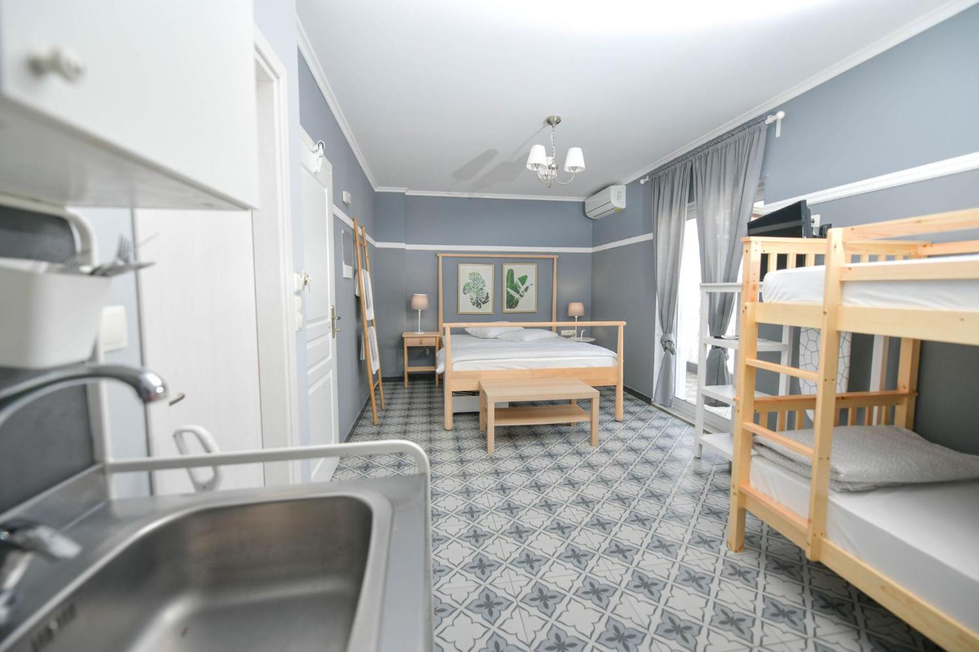 Retro Luxury Rooms Olympiakí Aktí Extérieur photo