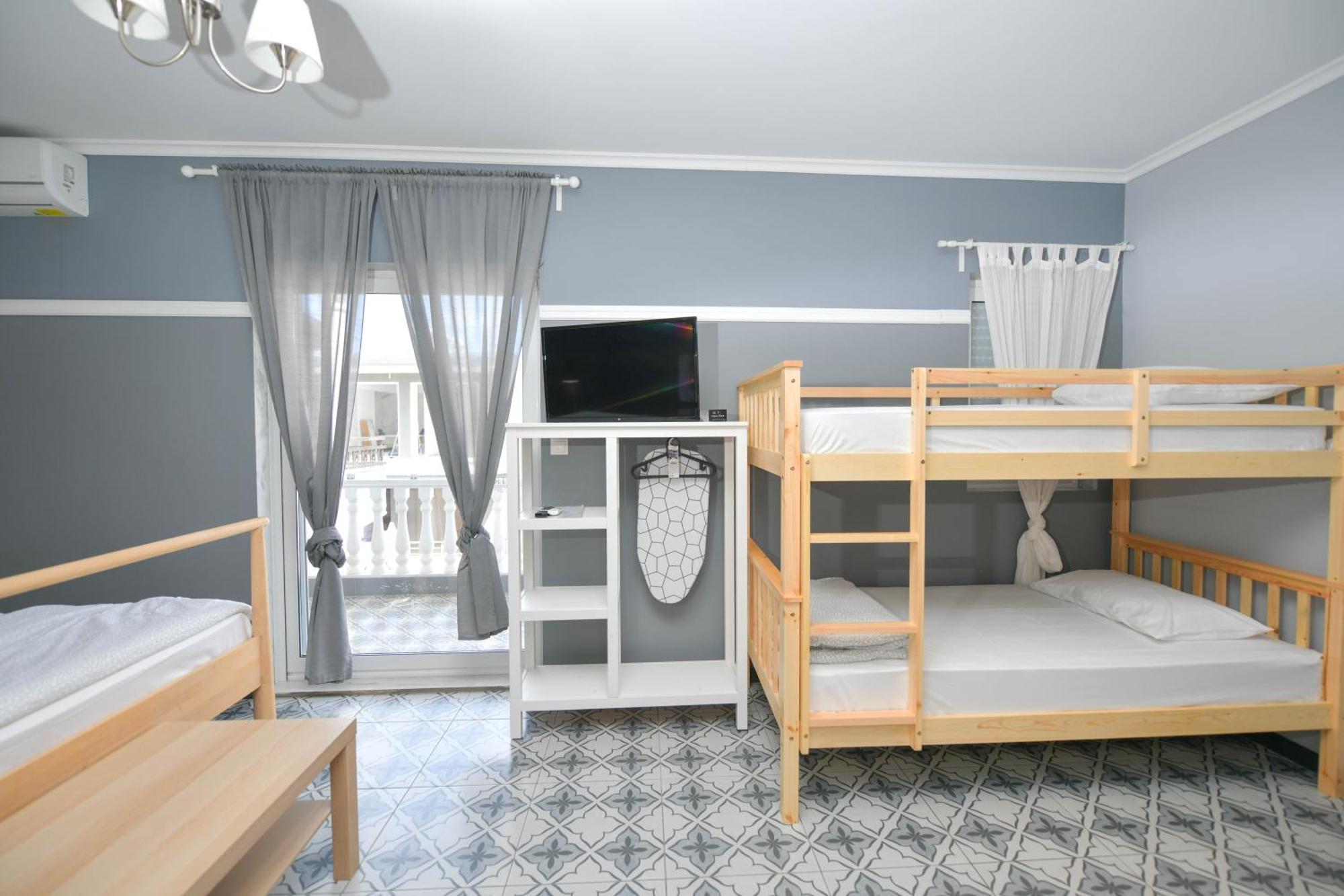 Retro Luxury Rooms Olympiakí Aktí Extérieur photo