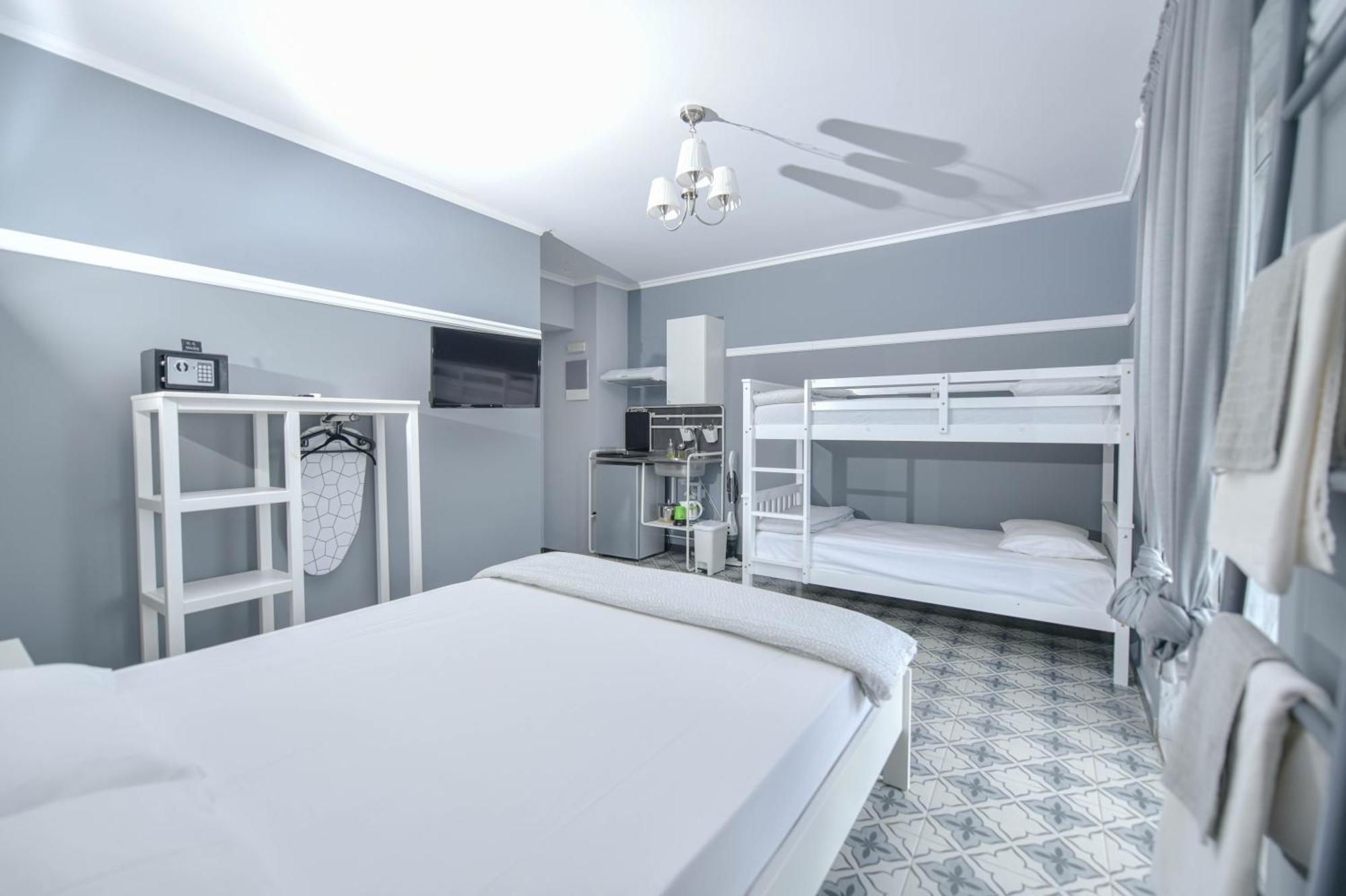 Retro Luxury Rooms Olympiakí Aktí Extérieur photo