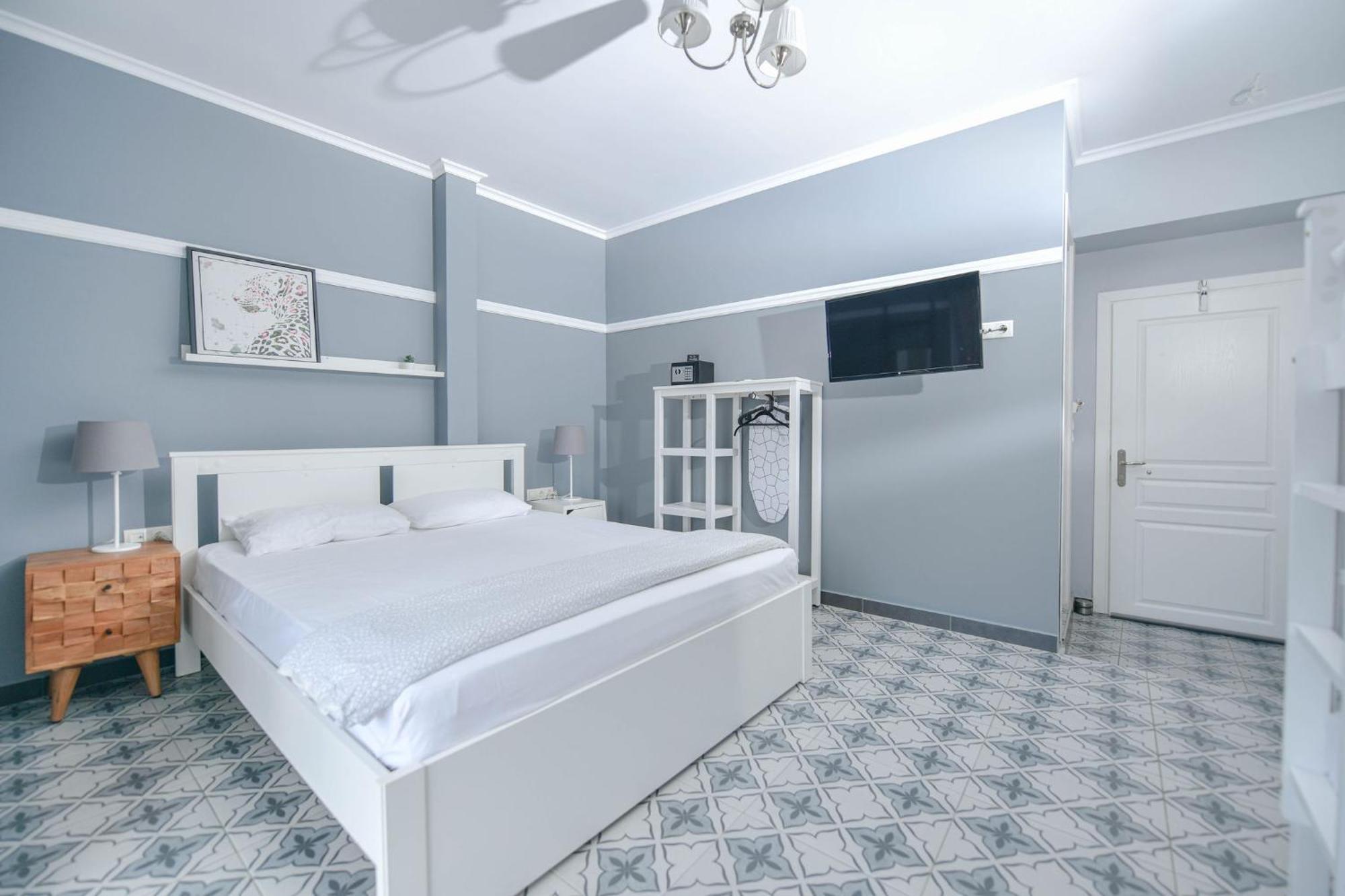 Retro Luxury Rooms Olympiakí Aktí Extérieur photo